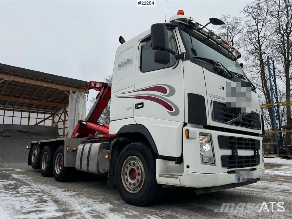 Volvo FH16 tridem hook loader with Joab hook with articu Camiones elevadores de gancho