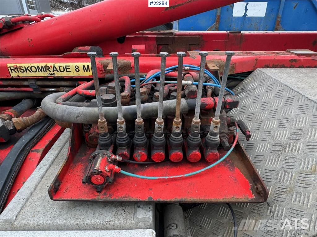 Volvo FH16 tridem hook loader with Joab hook with articu Camiones elevadores de gancho