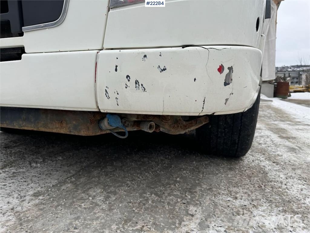 Volvo FH16 tridem hook loader with Joab hook with articu Camiones elevadores de gancho