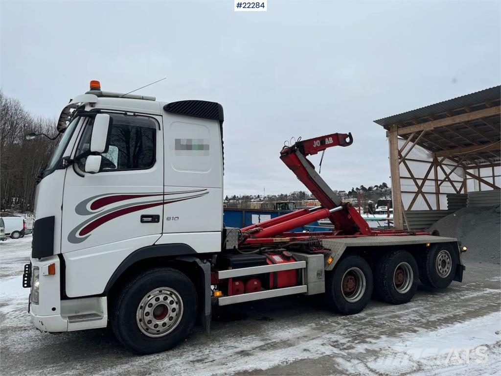 Volvo FH16 tridem hook loader with Joab hook with articu Camiones elevadores de gancho