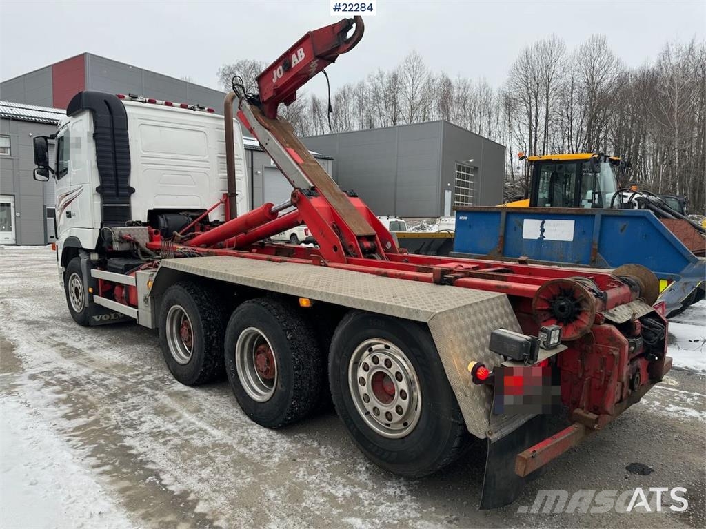 Volvo FH16 tridem hook loader with Joab hook with articu Camiones elevadores de gancho