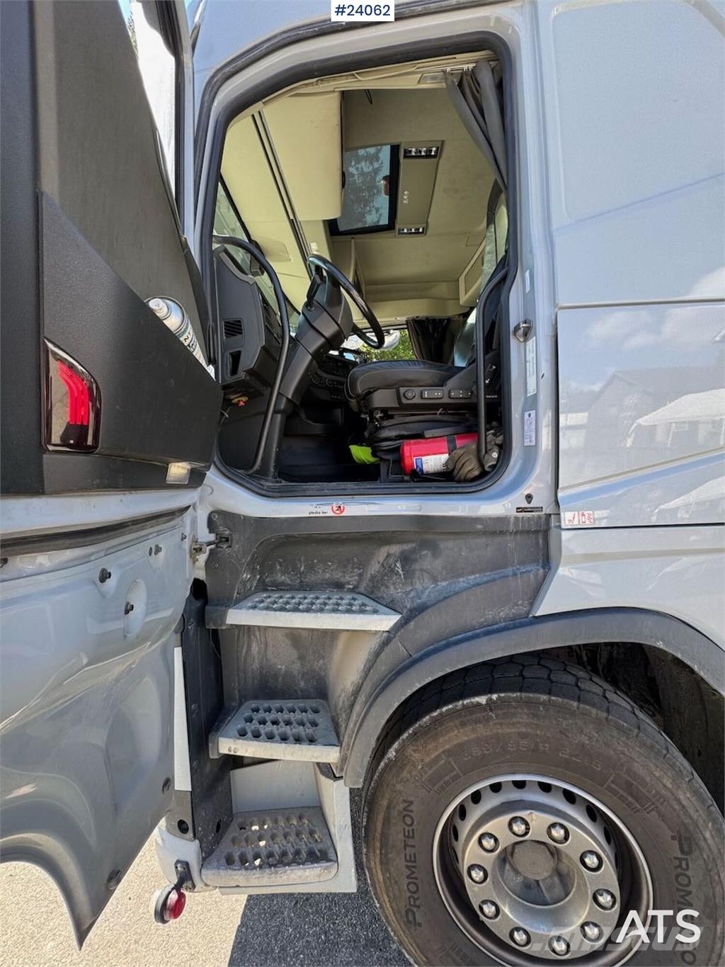 Volvo FH500 6x4 Tipper Truck – 116,000 km Savivarčių priekabų vilkikai