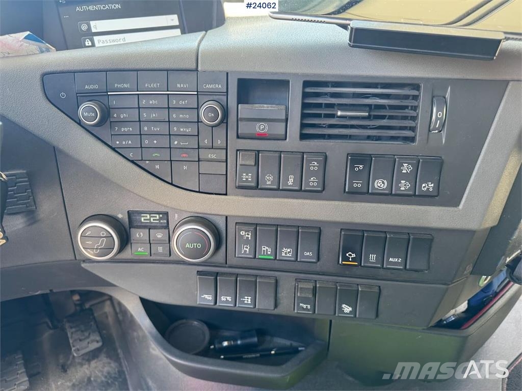 Volvo FH500 6x4 Tipper Truck – 116,000 km Savivarčių priekabų vilkikai