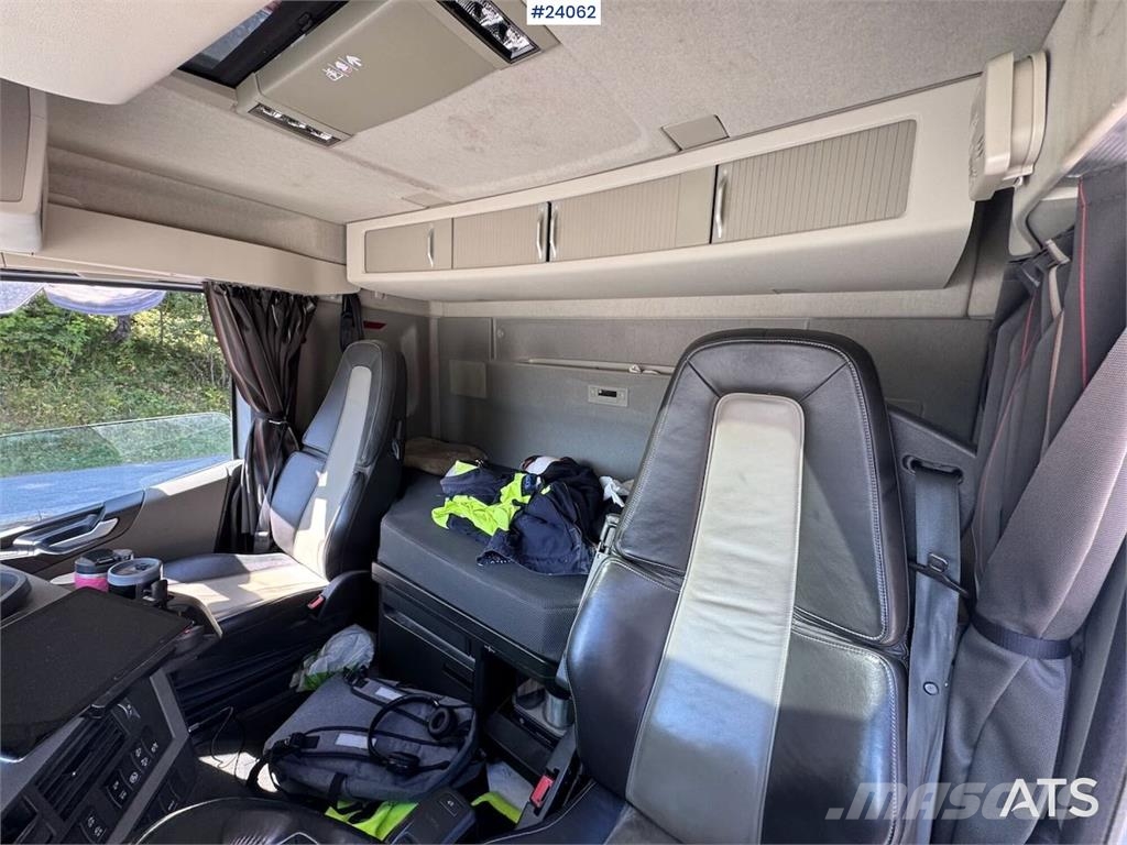 Volvo FH500 6x4 Tipper Truck – 116,000 km Savivarčių priekabų vilkikai