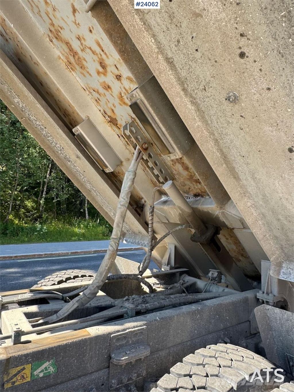 Volvo FH500 6x4 Tipper Truck – 116,000 km Savivarčių priekabų vilkikai