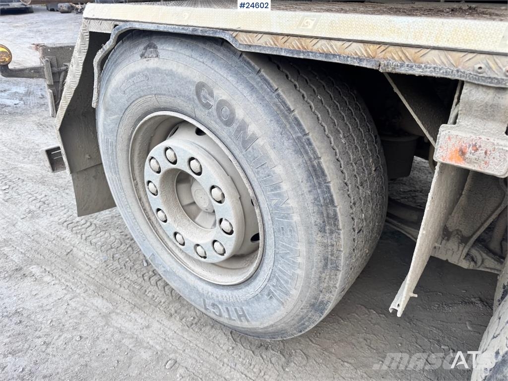 Volvo FH500 8x2 Hooklift Truck – 275,000 km WATCH VIDEO Hook lift trucks