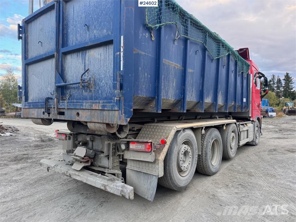 Volvo FH500 8x2 Hooklift Truck – 275,000 km WATCH VIDEO Hook lift trucks