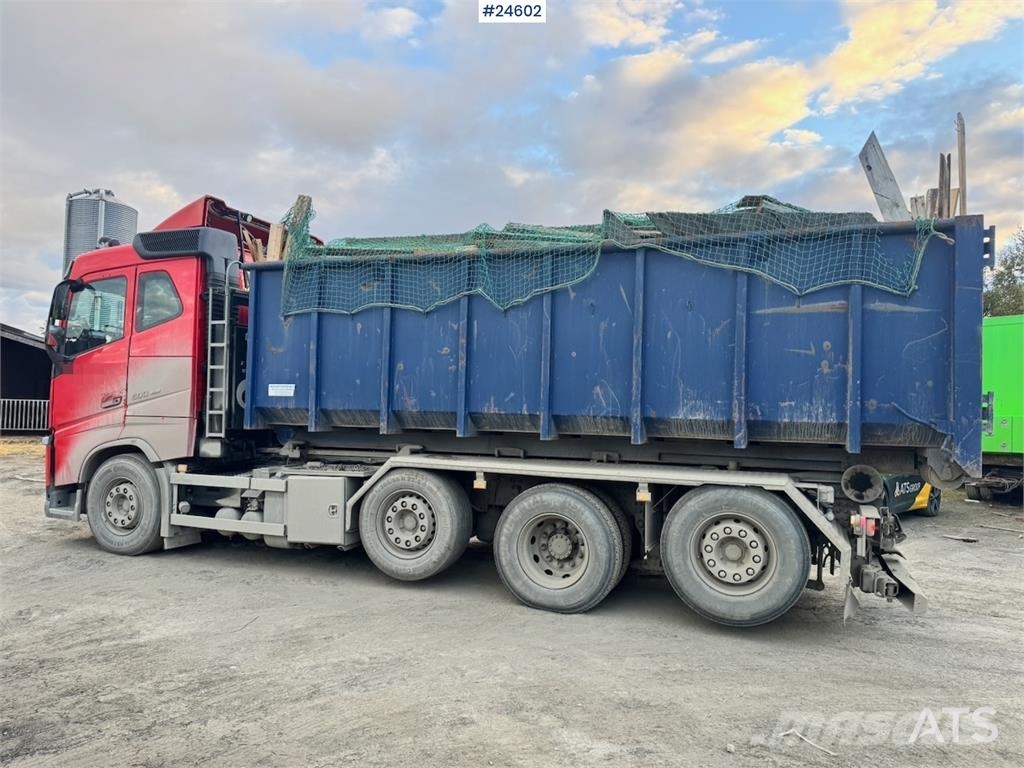 Volvo FH500 8x2 Hooklift Truck – 275,000 km WATCH VIDEO Hook lift trucks