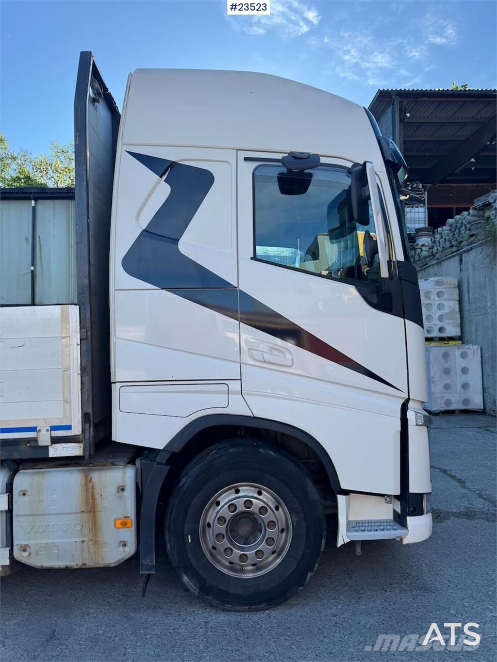 Volvo FH540 6x2 Crane Truck – Rear-Mounted 19 t/m HIAB C Truck mounted cranes