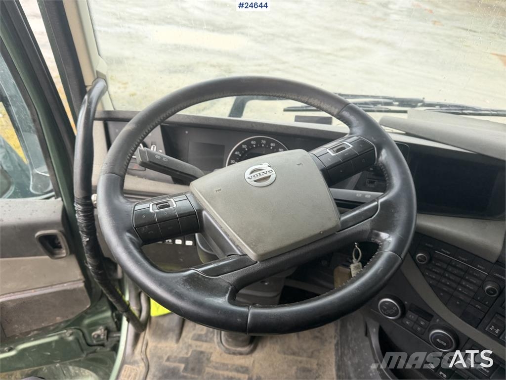 Volvo FH540 6x2 tipper with underbody blade, snowplow mo Savivarčiai