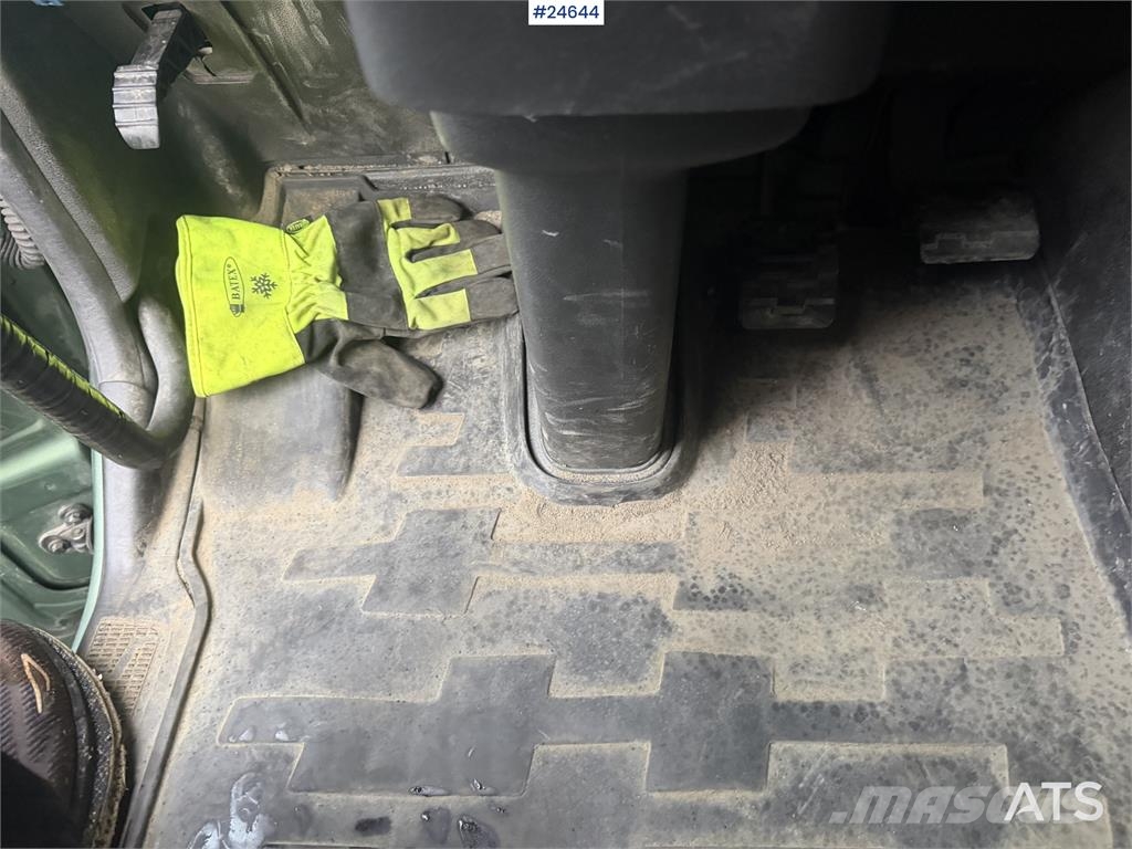Volvo FH540 6x2 tipper with underbody blade, snowplow mo Savivarčiai