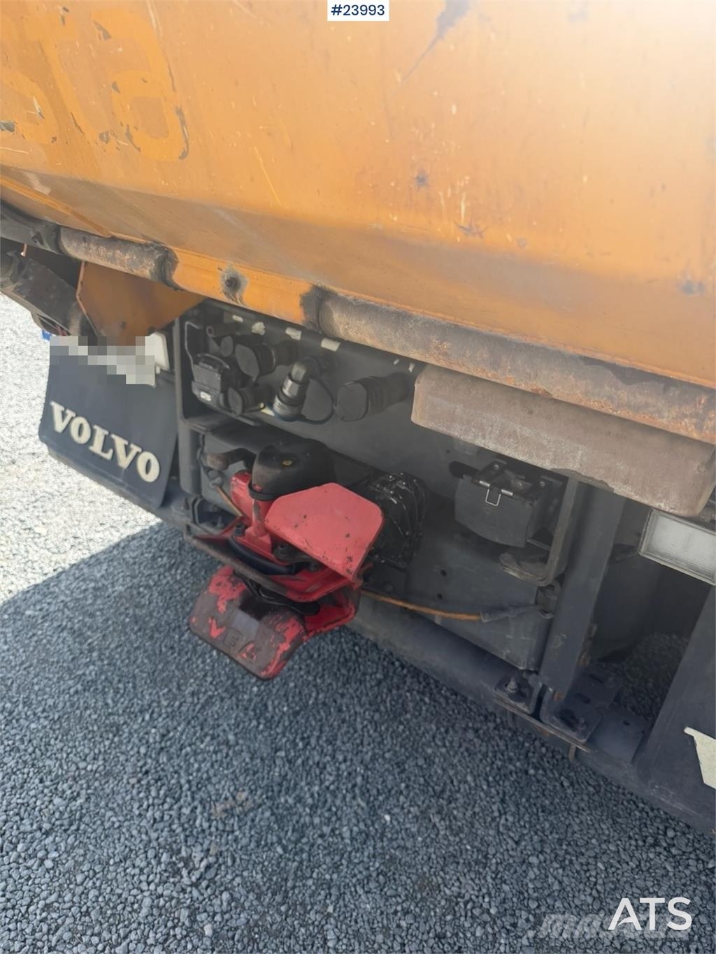 Volvo FH540 6x4 Tipper Truck with Underbody Scraper Blad Bañeras basculantes usadas