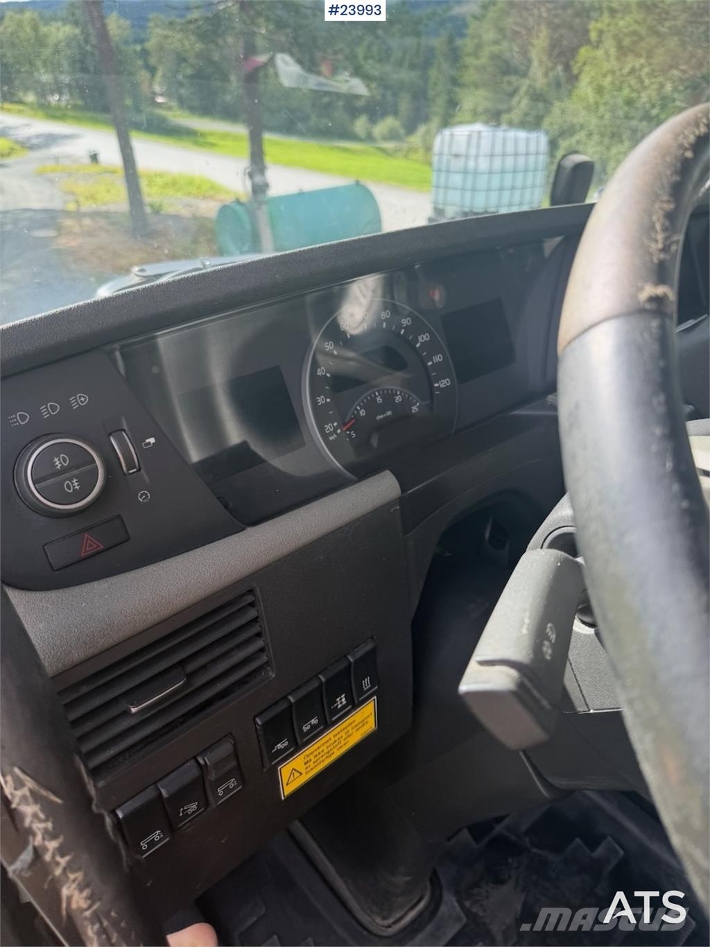 Volvo FH540 6x4 Tipper Truck with Underbody Scraper Blad Bañeras basculantes usadas