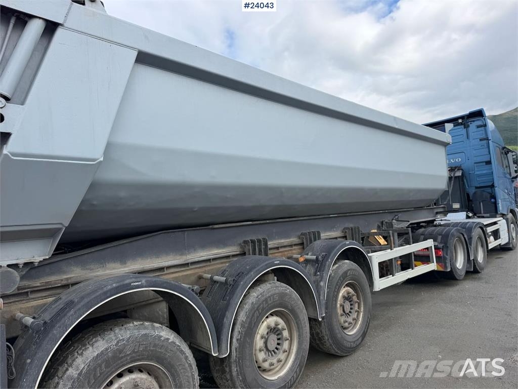 Volvo FH540 6x4 trekkvogn m/ 2006 Carnehl tippsemi. SE V Tahače