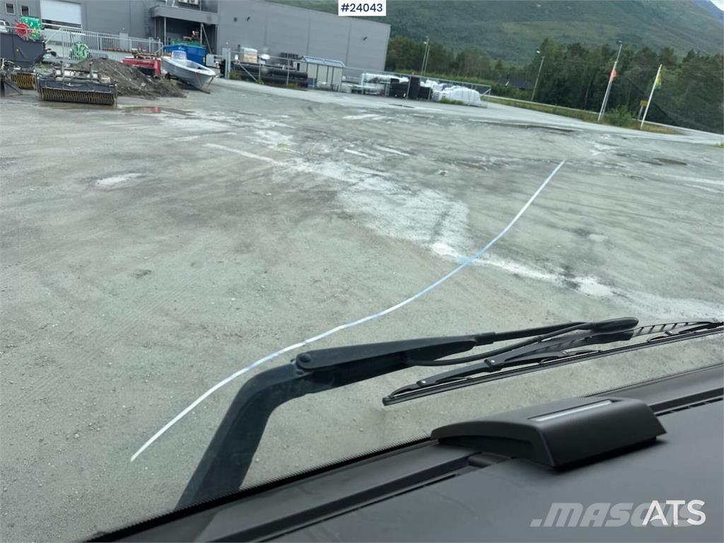 Volvo FH540 6x4 trekkvogn m/ 2006 Carnehl tippsemi. SE V Tahače