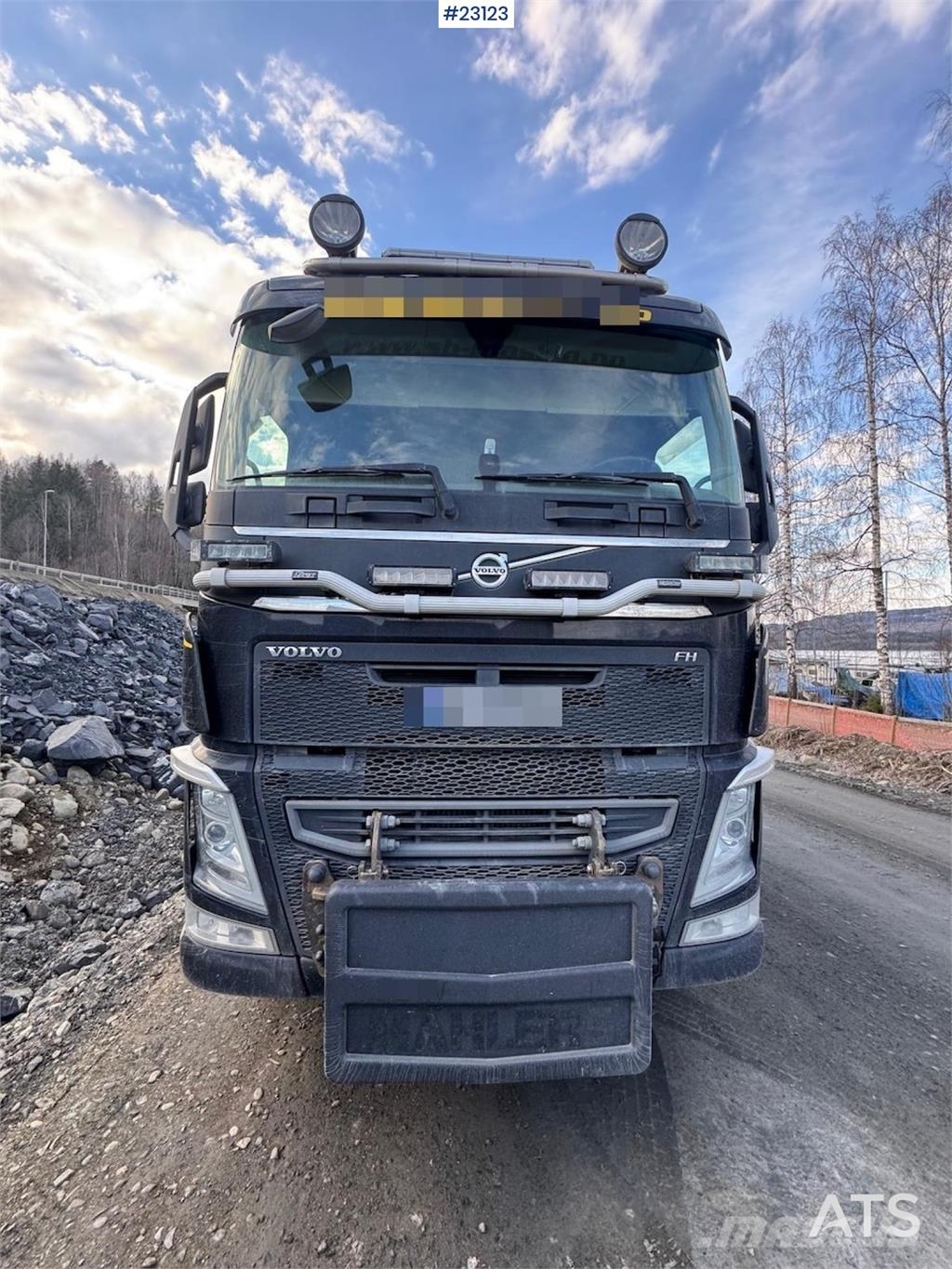Volvo FH540 6x4 winter service equipped tipper truck 自卸式货车