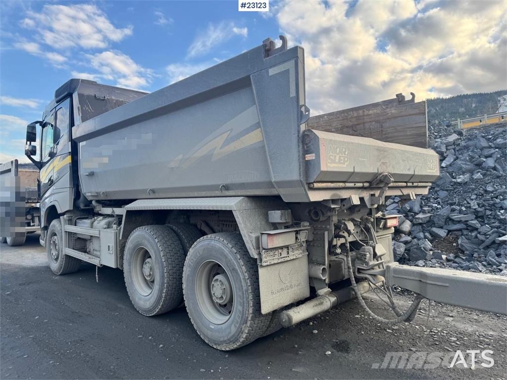 Volvo FH540 6x4 winter service equipped tipper truck 自卸式货车