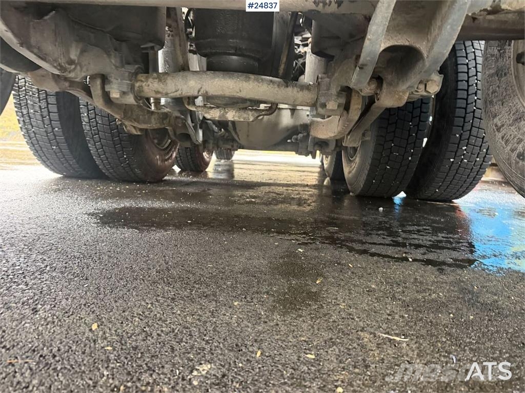 Volvo FH540 8x4 hook truck w/ 24 T hook. WATCH VIDEO アームロール