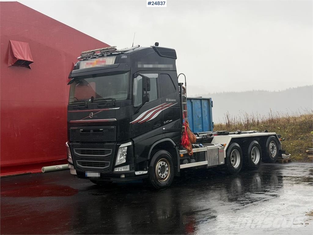Volvo FH540 8x4 hook truck w/ 24 T hook. WATCH VIDEO アームロール