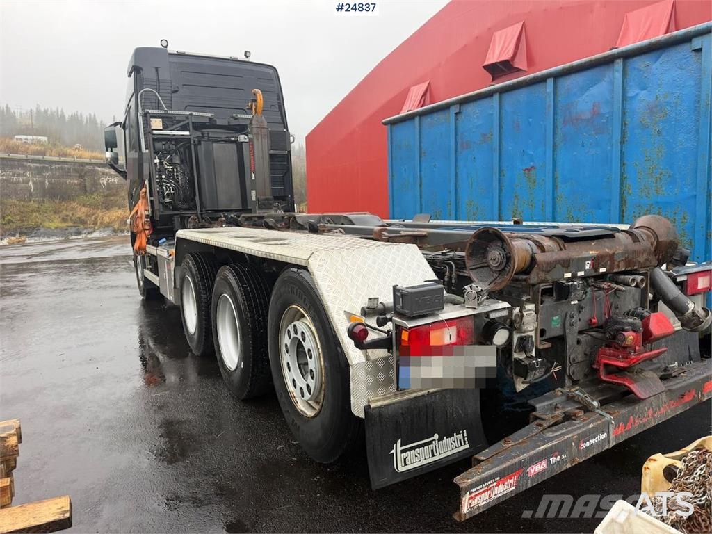 Volvo FH540 8x4 hook truck w/ 24 T hook. WATCH VIDEO アームロール