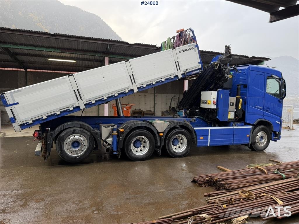 Volvo FH540 8x4 Tridem Crane Truck with Palfinger 37 tm Автокранове