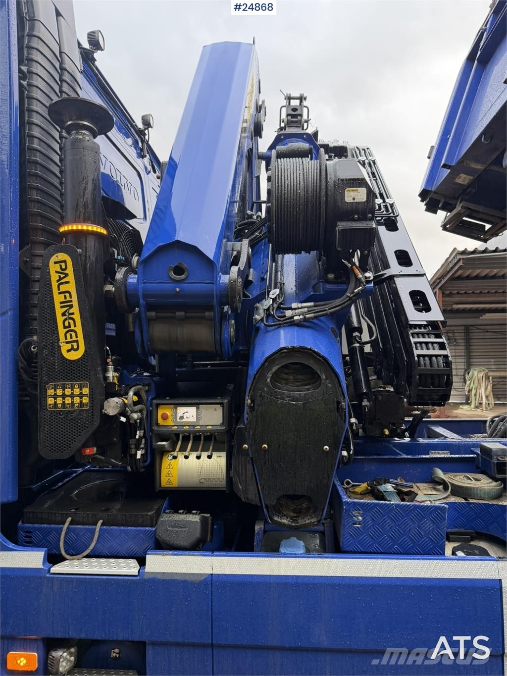 Volvo FH540 8x4 Tridem Crane Truck with Palfinger 37 tm Автокранове