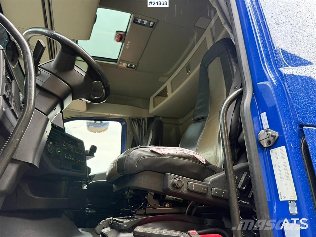 Volvo FH540 8x4 Tridem Crane Truck with Palfinger 37 tm Автокранове