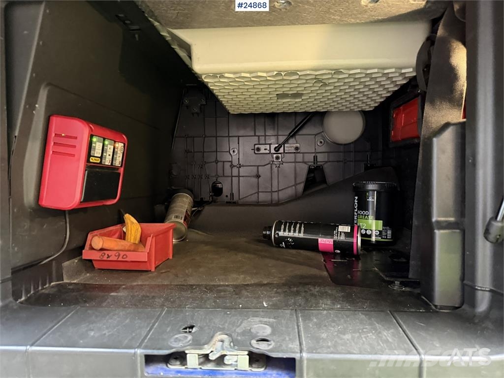 Volvo FH540 8x4 Tridem Crane Truck with Palfinger 37 tm Автокранове