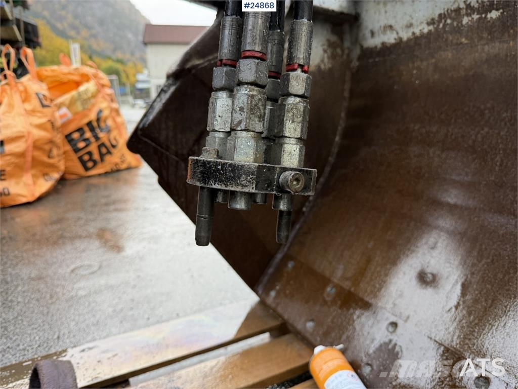 Volvo FH540 8x4 Tridem Crane Truck with Palfinger 37 tm Автокранове