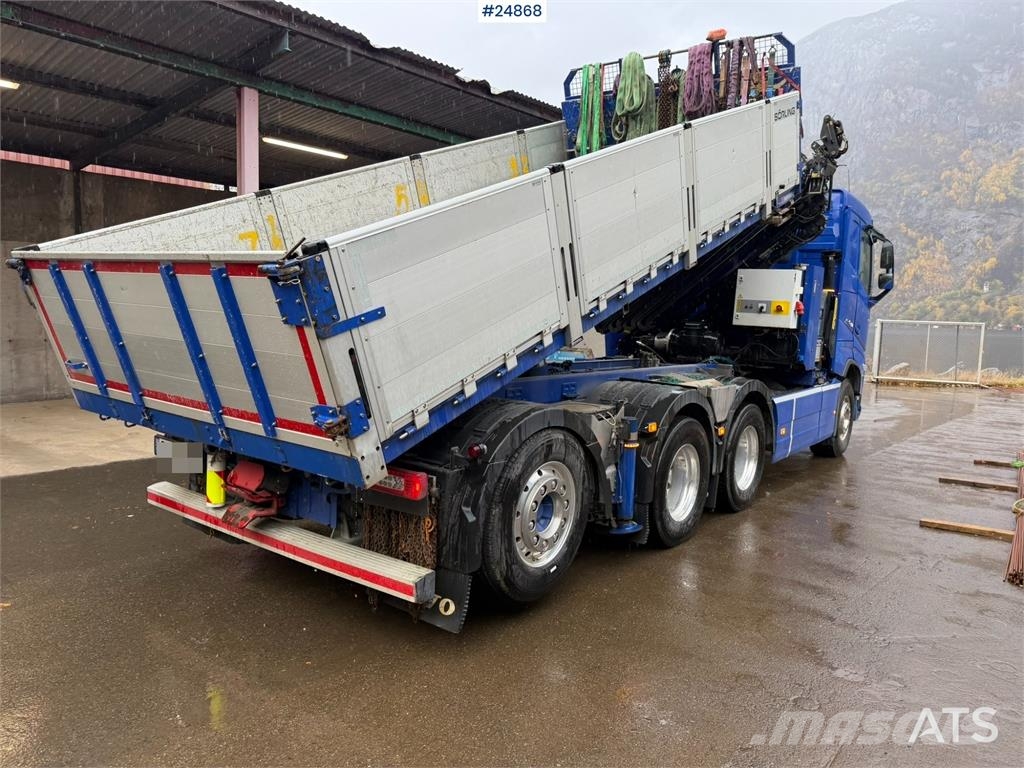 Volvo FH540 8x4 Tridem Crane Truck with Palfinger 37 tm Автокранове
