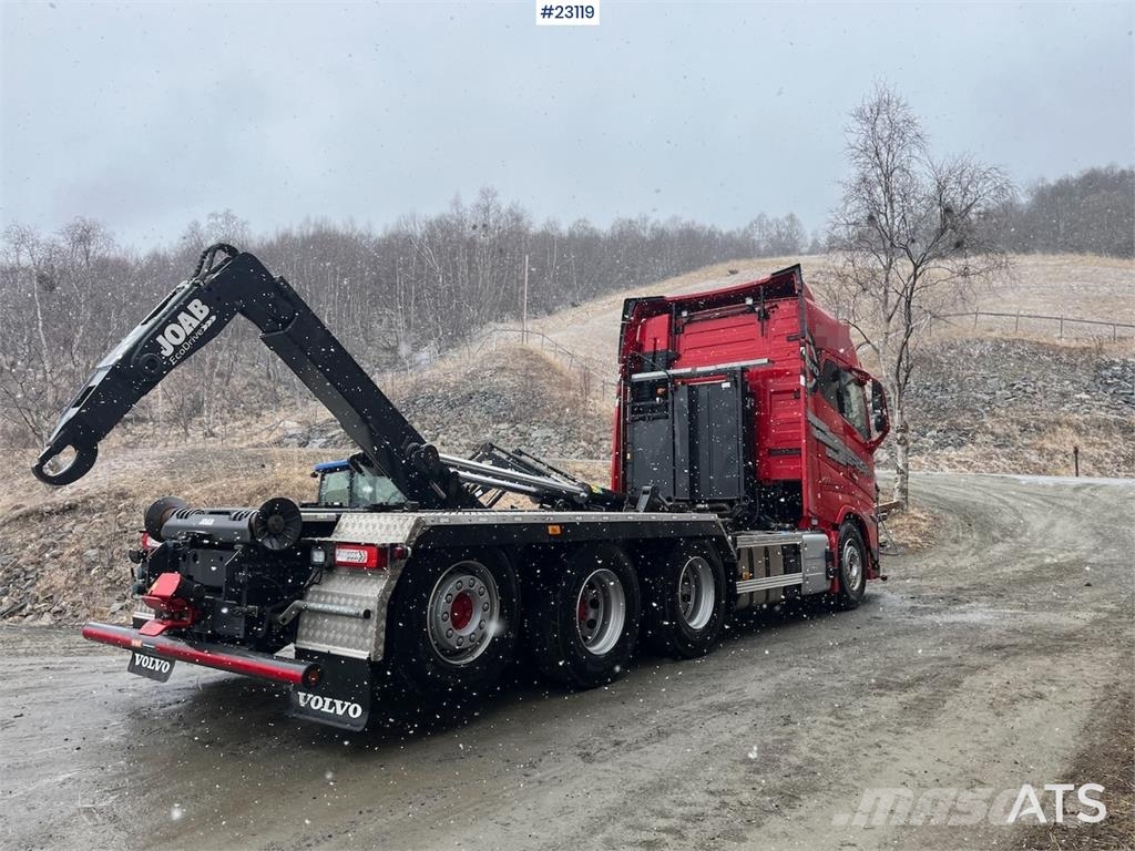 Volvo FH700 Tridem hooklift truck – crane hydraulics – 3 工程吊钩车