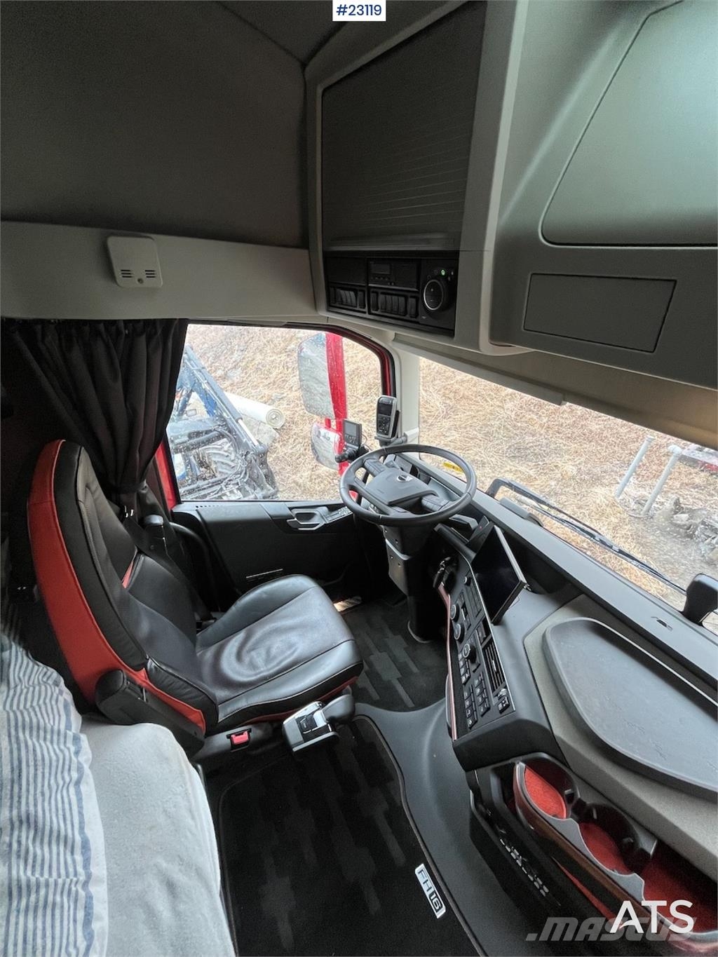 Volvo FH700 Tridem hooklift truck – crane hydraulics – 3 工程吊钩车