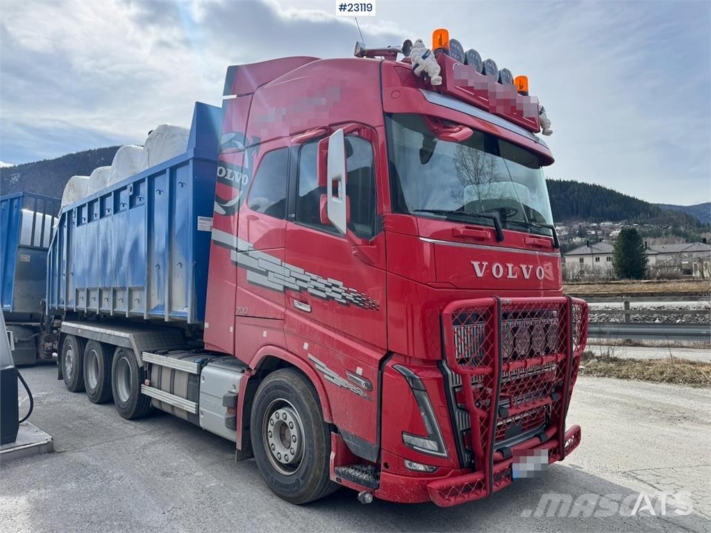 Volvo FH700 Tridem hooklift truck – crane hydraulics – 3 工程吊钩车