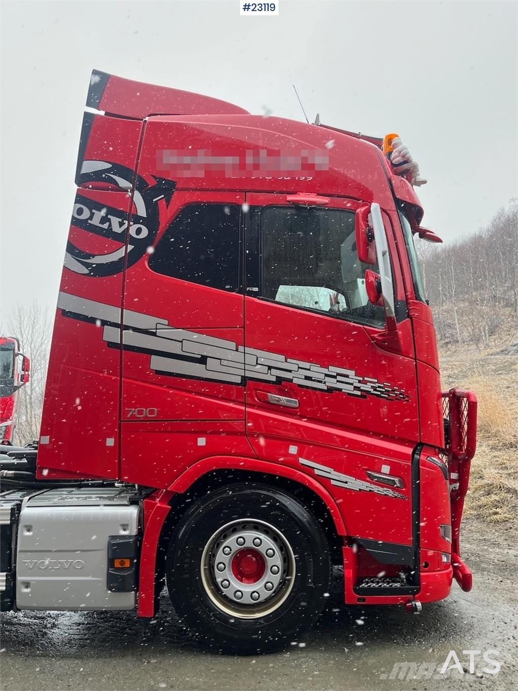 Volvo FH700 Tridem hooklift truck – crane hydraulics – 3 工程吊钩车