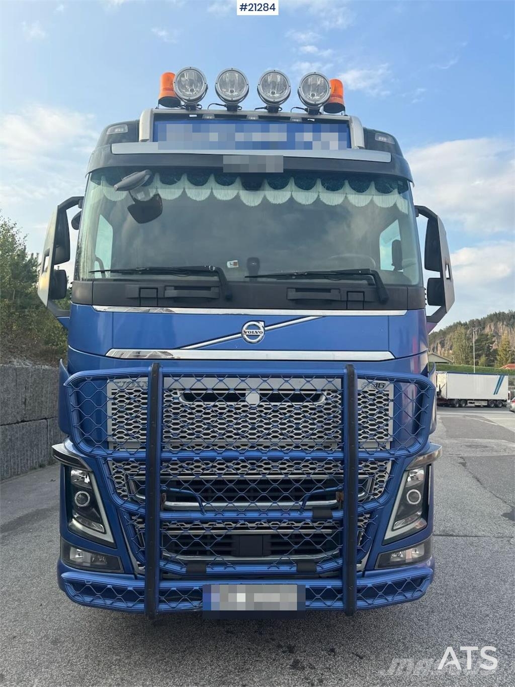 Volvo Fh750 6x4 Log Truck w/ 2019 Epsilon M12L Crane Transporte de madera