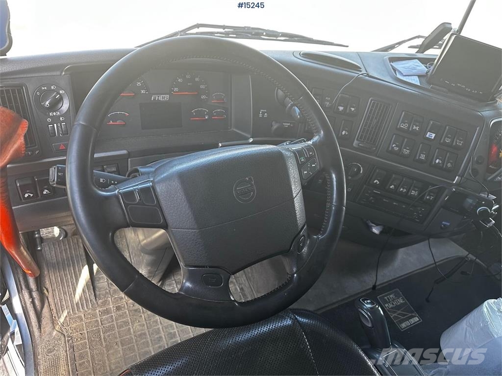 Volvo FH750 6x4 Snowrigged Combi truck Tippbilar