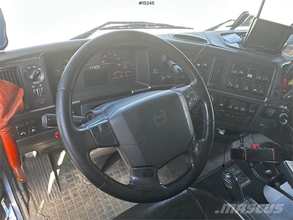 Volvo FH750 6x4 Snowrigged Combi truck Tippbilar