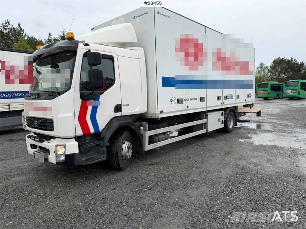 Volvo FL 4x2 box truck with a 1500 kg lift and remote co Skříňová nástavba
