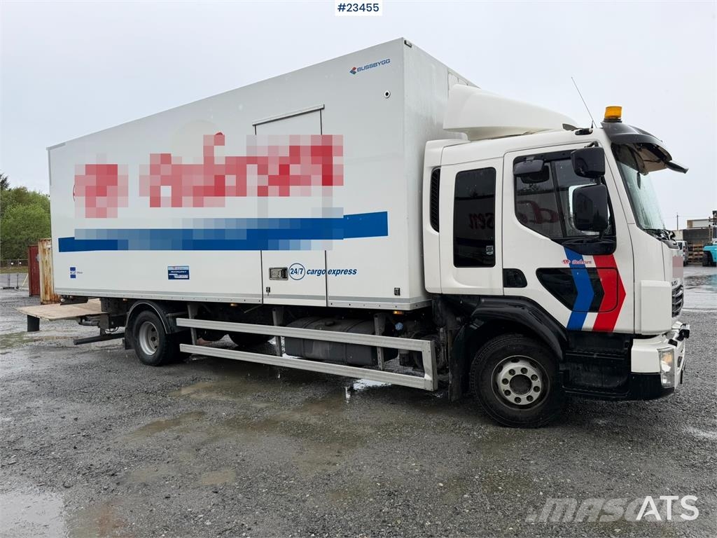 Volvo FL 4x2 box truck with a 1500 kg lift and remote co Skříňová nástavba