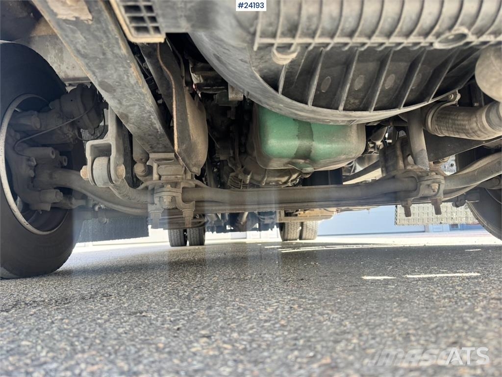 Volvo FL Recovery Truck with Jige Body مركبات إصلاح الأعطال