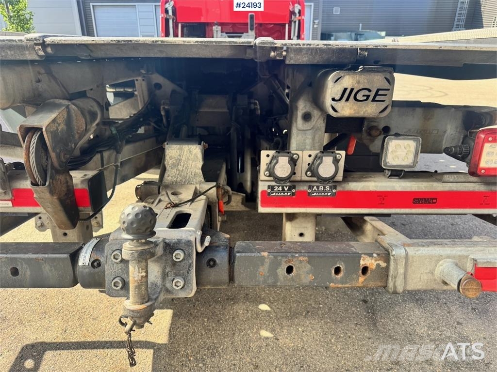 Volvo FL Recovery Truck with Jige Body مركبات إصلاح الأعطال