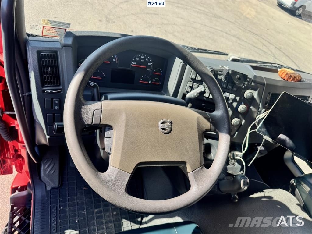 Volvo FL Recovery Truck with Jige Body مركبات إصلاح الأعطال
