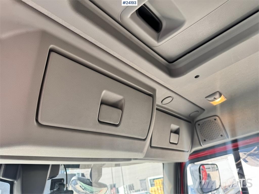 Volvo FL Recovery Truck with Jige Body مركبات إصلاح الأعطال