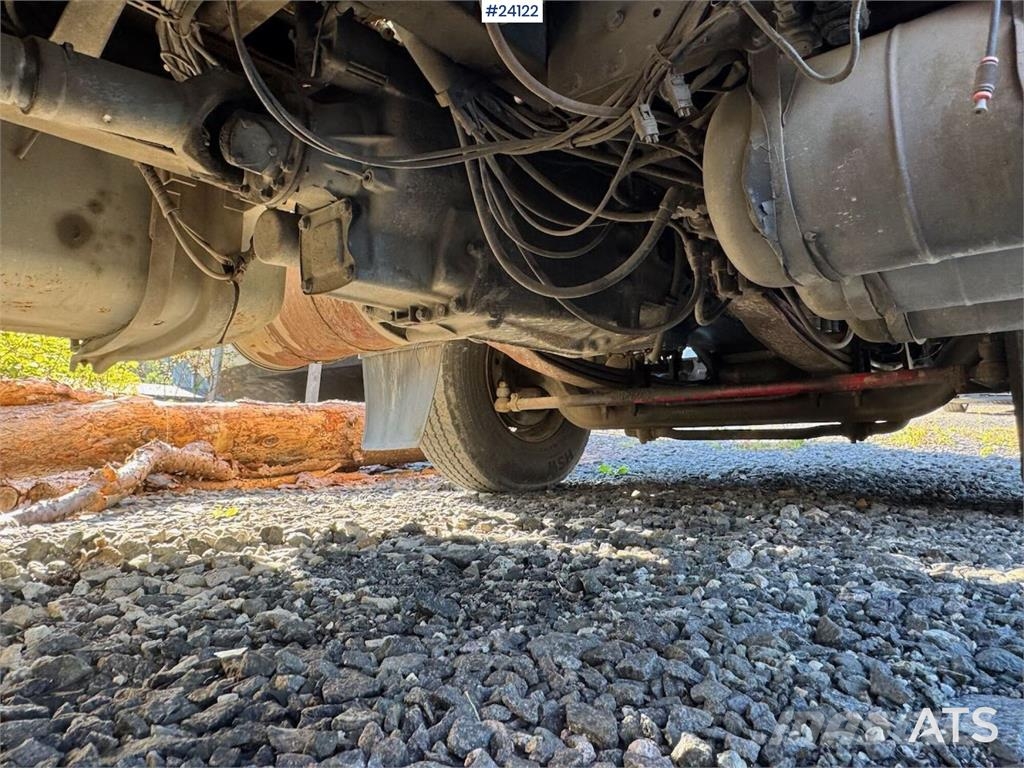 Volvo FL10 Tipper Truck – Rear-Mounted Palfinger Crane شاحنات الرافعات