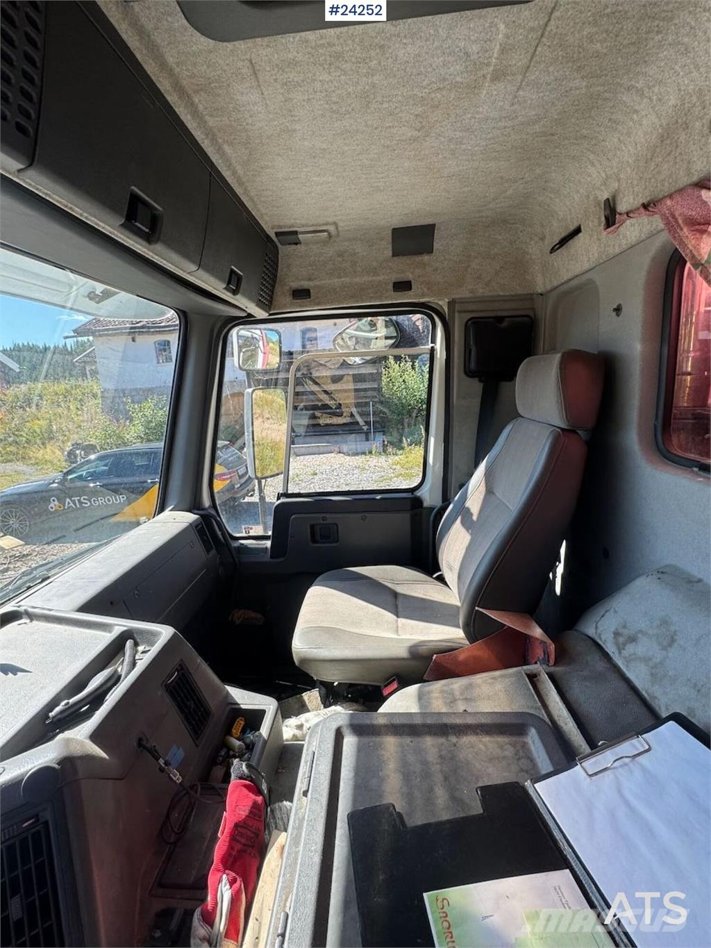 Volvo FL12 420 Tipper Truck – Repair Project 自卸式货车