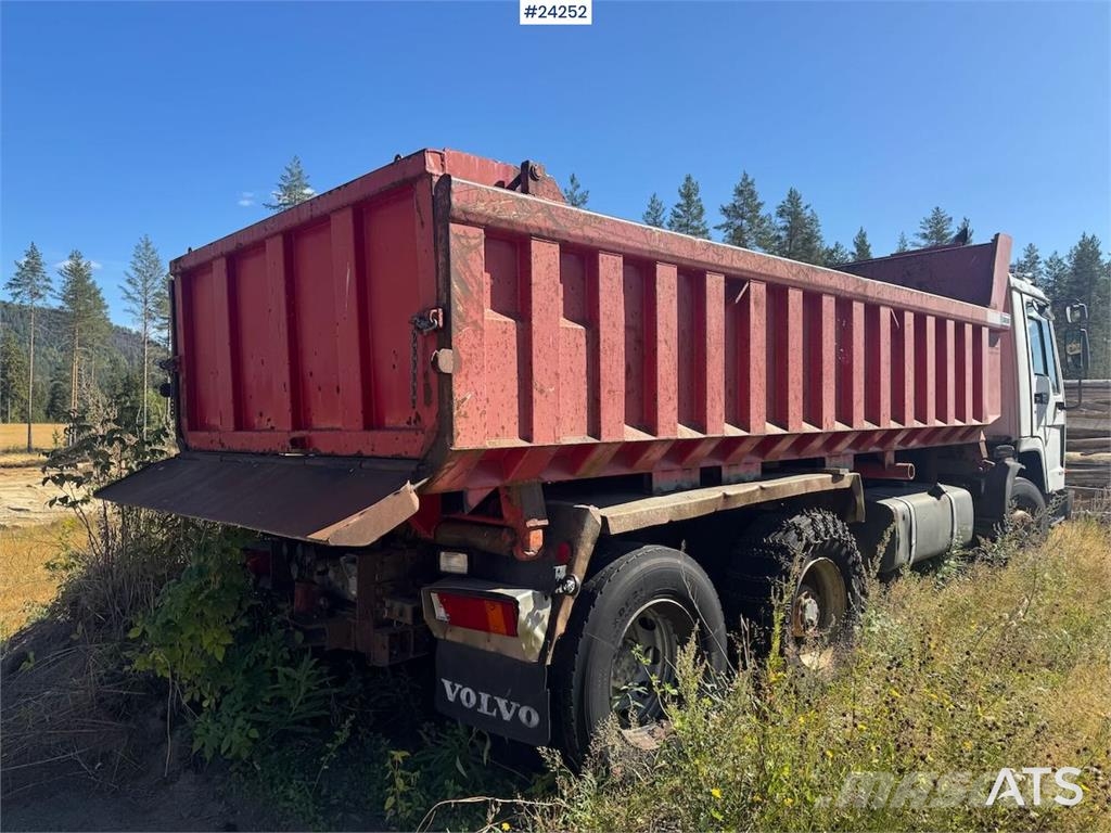 Volvo FL12 420 Tipper Truck – Repair Project 自卸式货车
