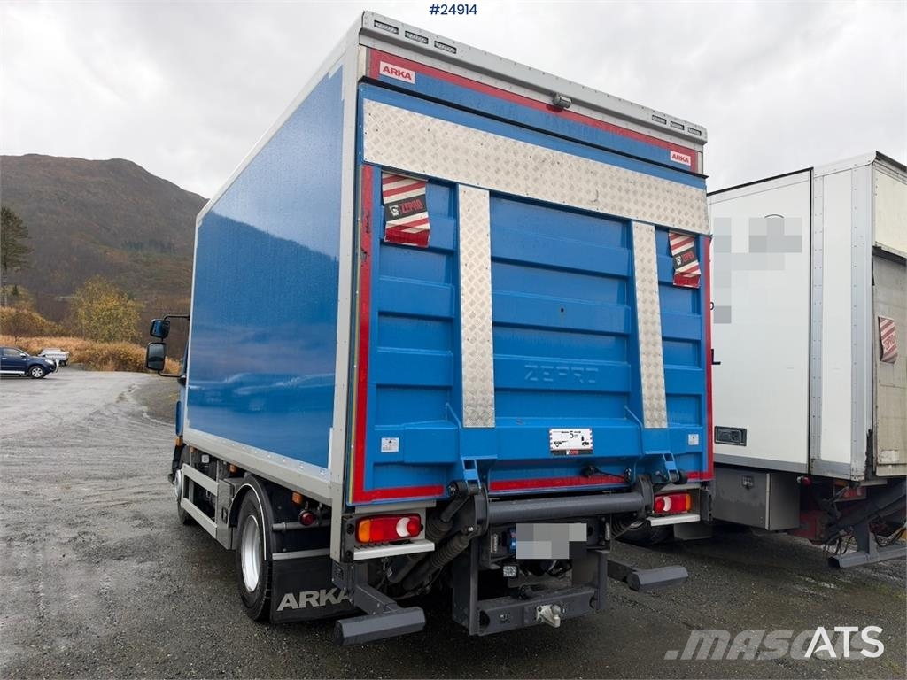 Volvo FL250 4x2 Box Truck – Only 22,000 km! Van Body Trucks