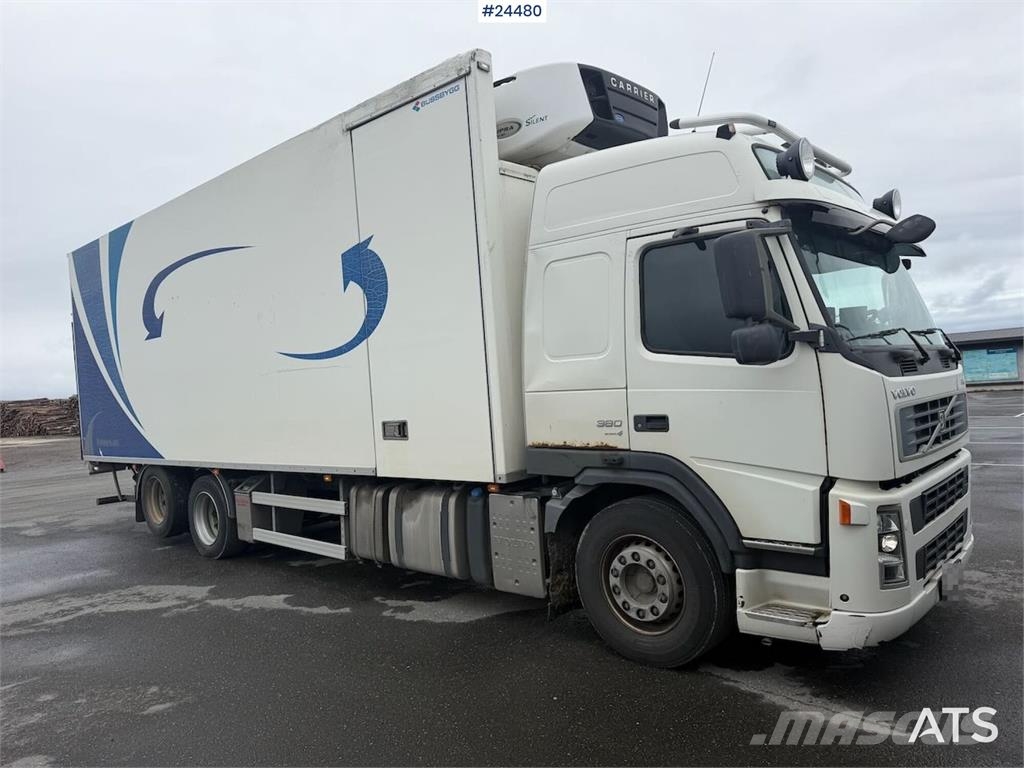 Volvo FM 380 box truck with full side opening, tail lift 貨箱式卡車
