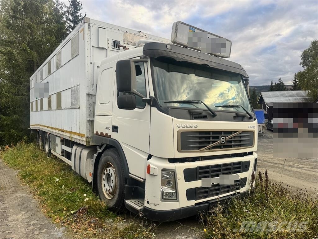 Volvo FM12 6x2 Livestock Truck Dyretransport