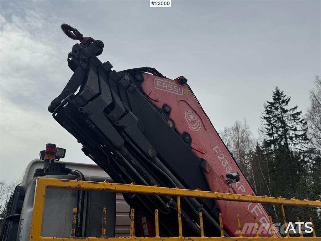 Volvo FM380 6x2 crane truck with Fassi 23 t/m Automobiliniai kranai